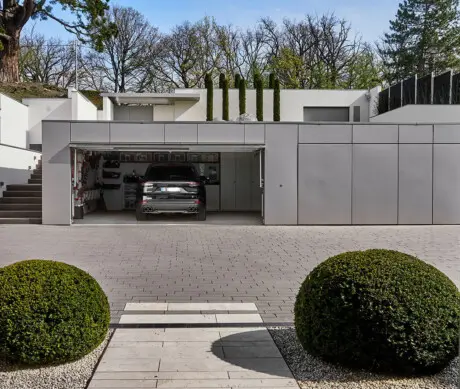 Luxusvilla Stuttgart Garage